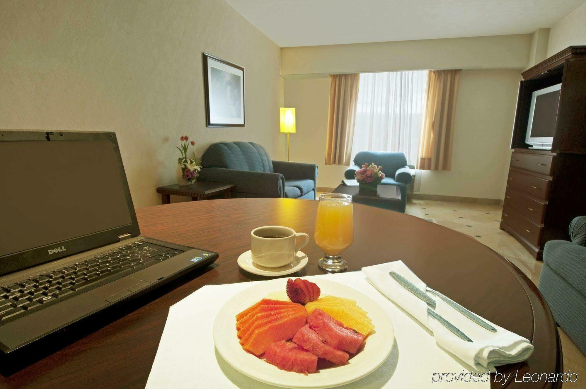 Fiesta Inn Toluca Tollocan חדר תמונה